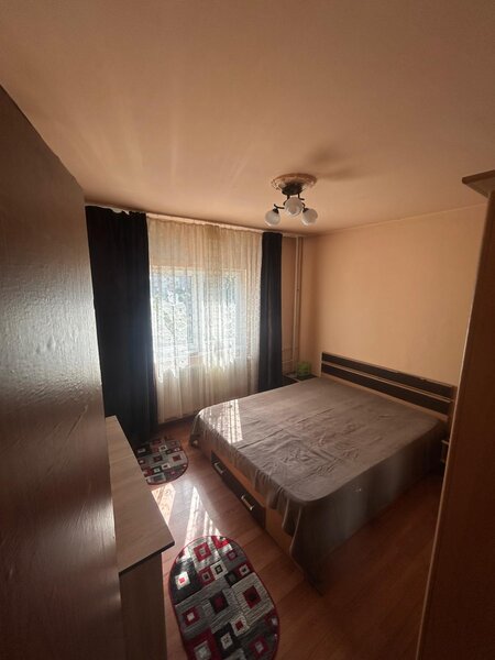 Parc Sebastian, Str. Fat Frumos, apartament 3 camere de vanzare.