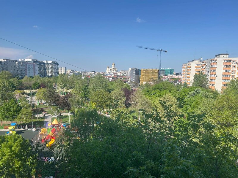 Parc Sebastian, Str. Fat Frumos, apartament 3 camere de vanzare.